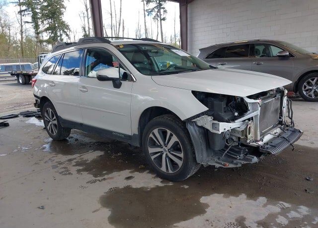 2019 SUBARU Outback