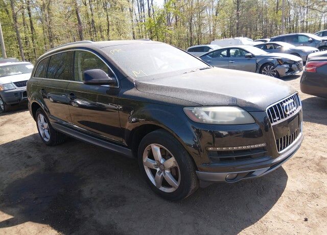 2012 AUDI Q7