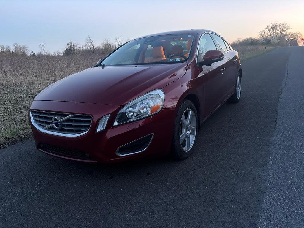 2012 VOLVO S60