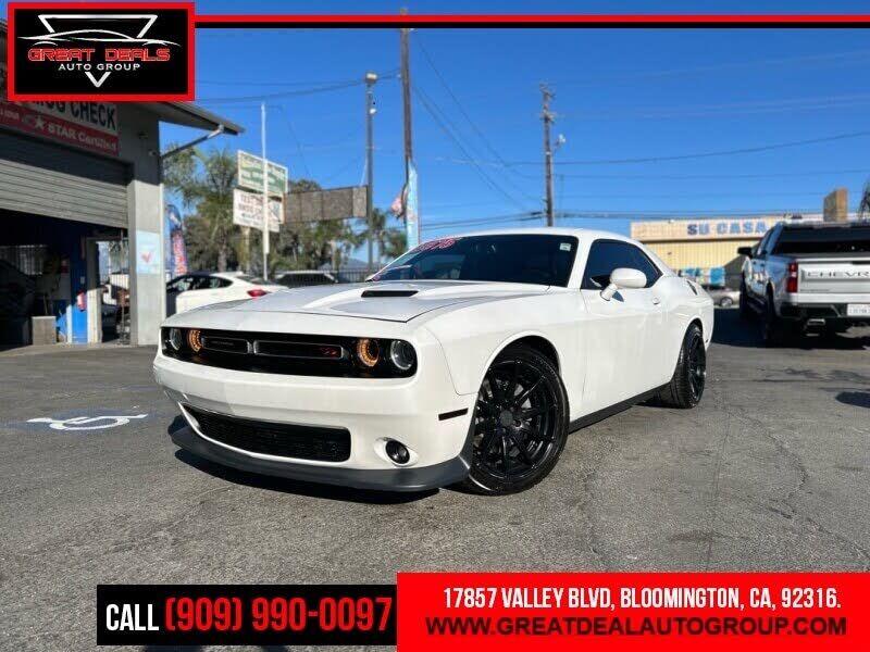 2015 DODGE Challenger