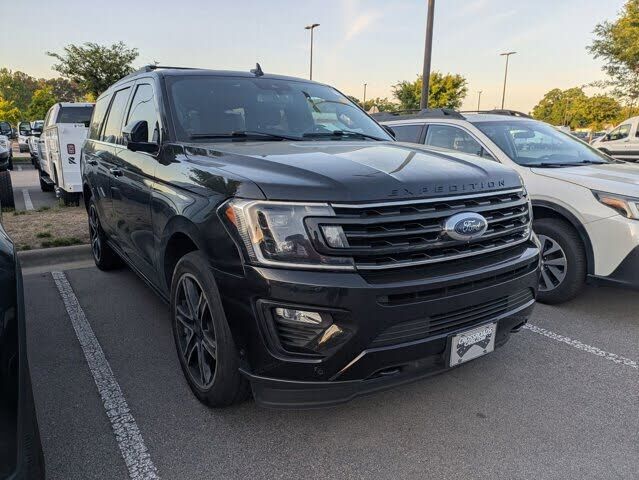 2021 FORD Expedition