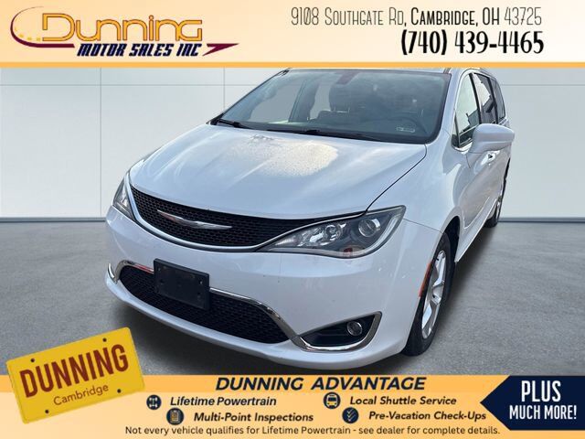 2017 CHRYSLER Pacifica