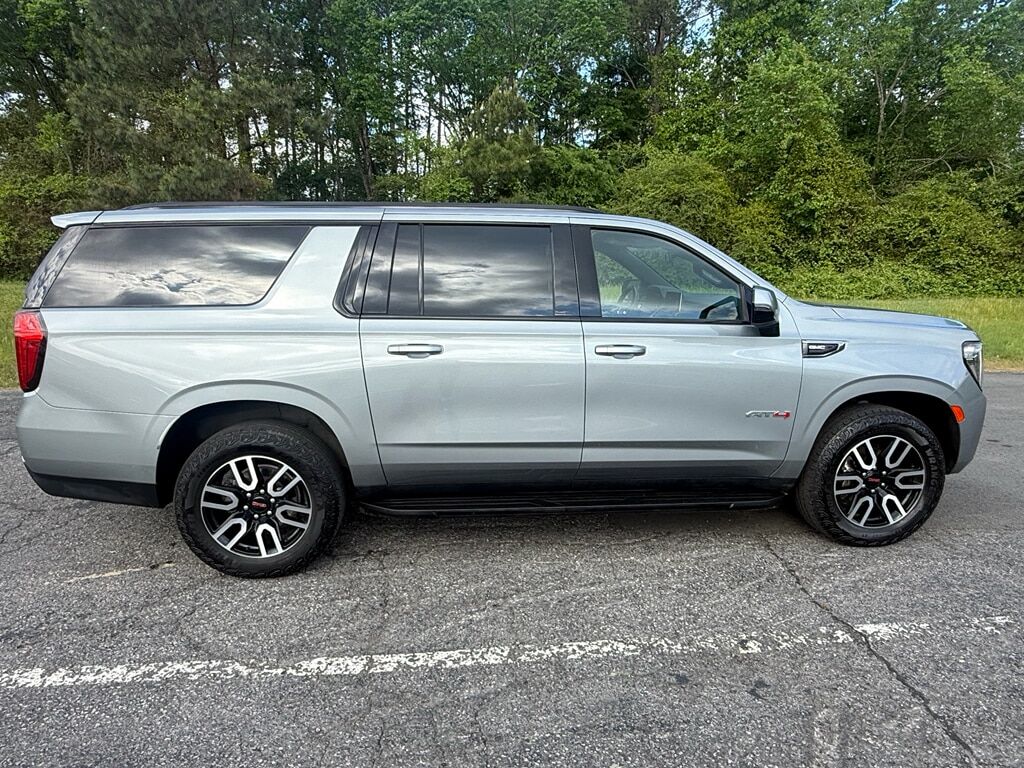 2023 GMC Yukon XL