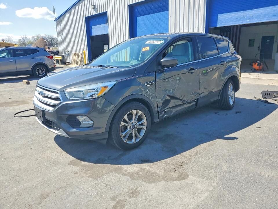 2017 FORD Escape