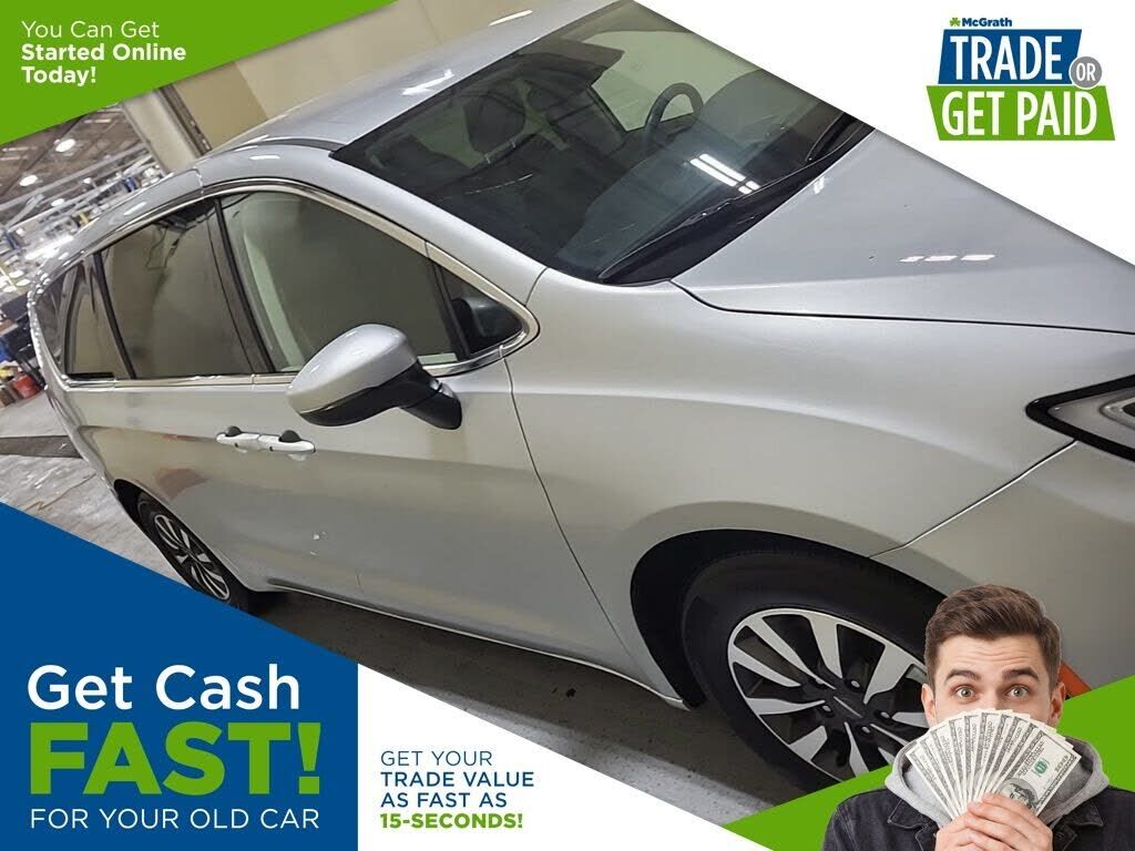 2023 CHRYSLER Pacifica