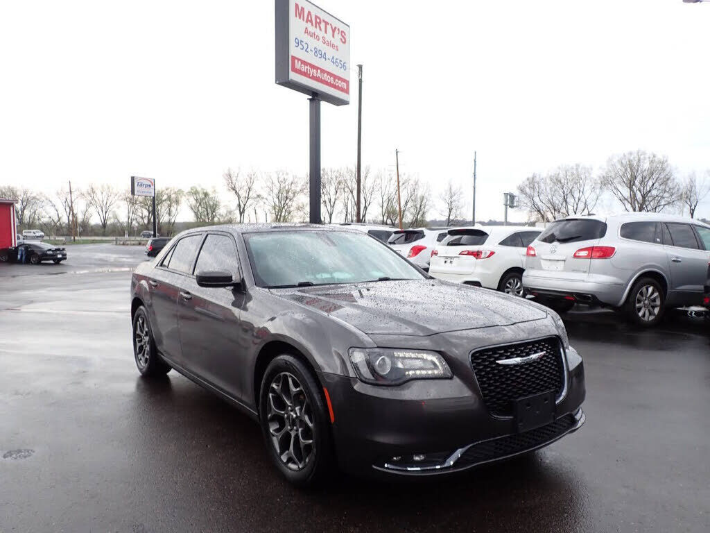 2016 CHRYSLER 300