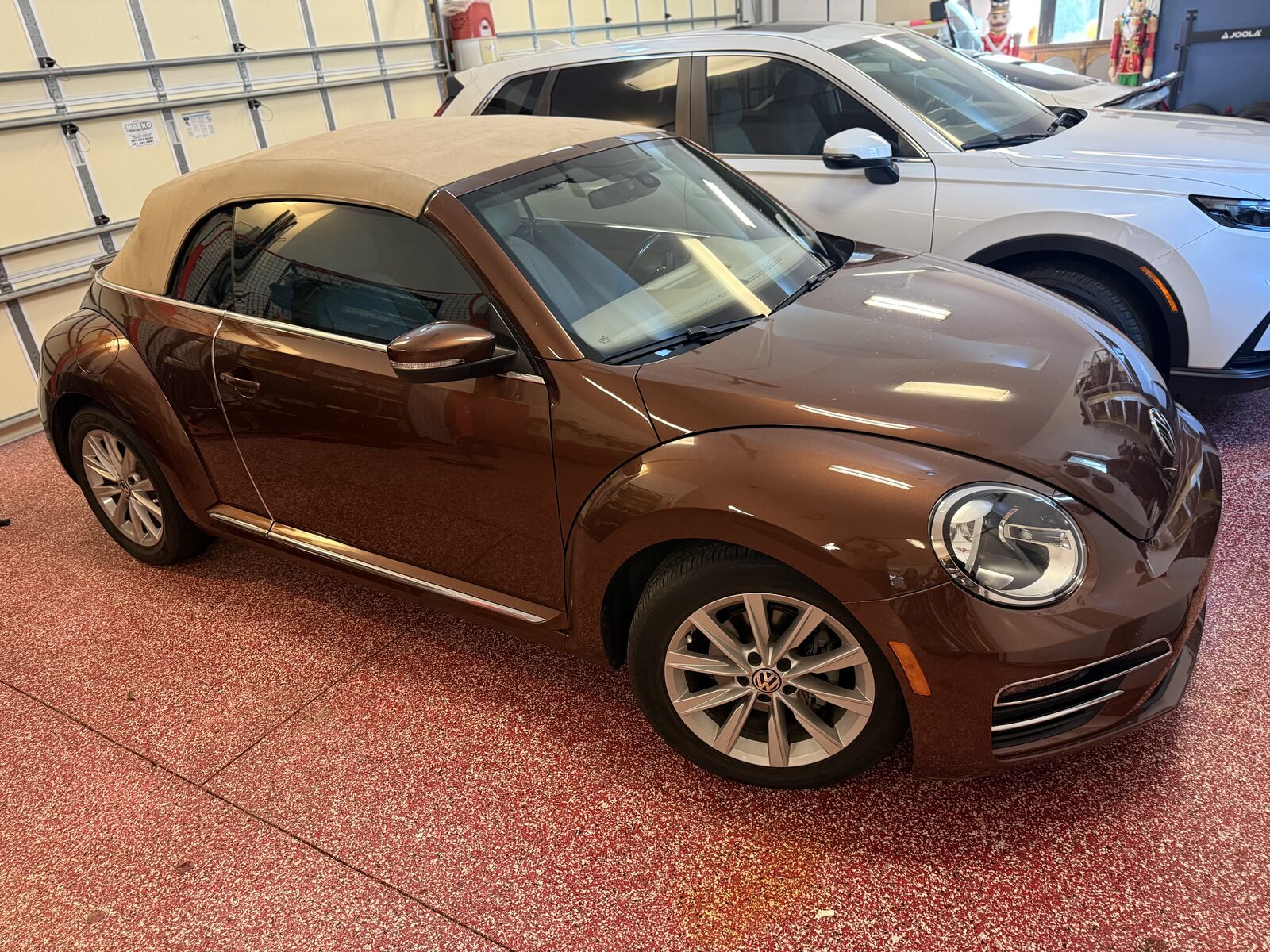 2017 VOLKSWAGEN Beetle