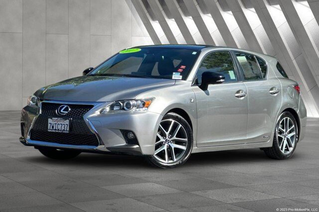 2017 LEXUS CT