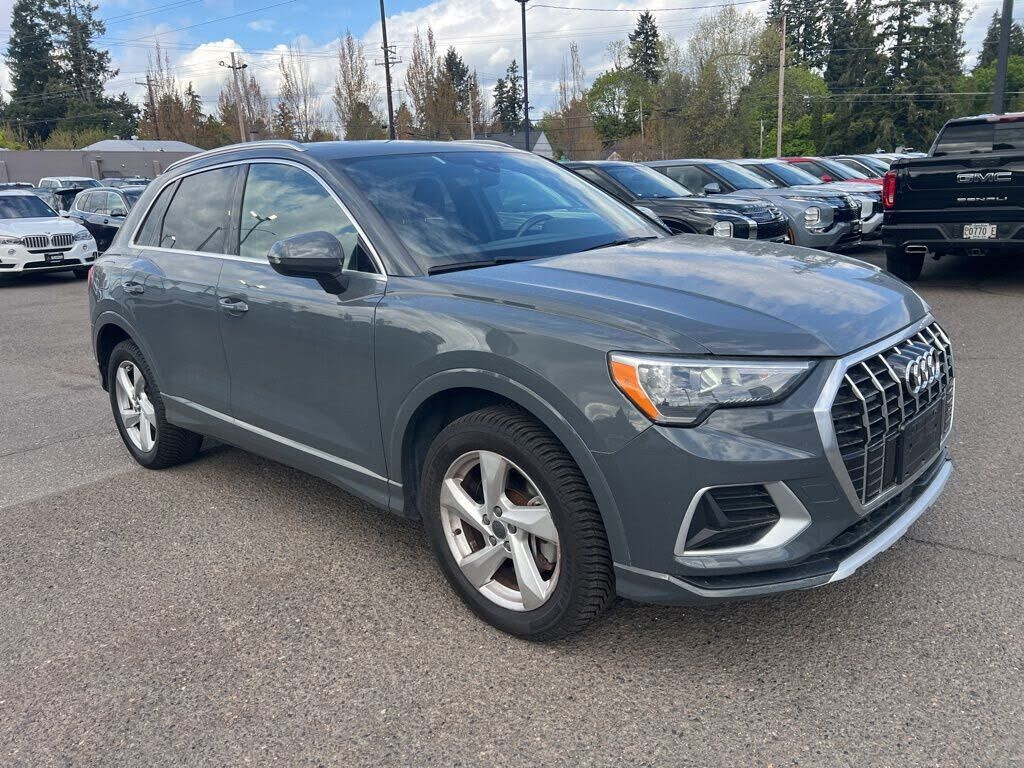 2020 AUDI Q3