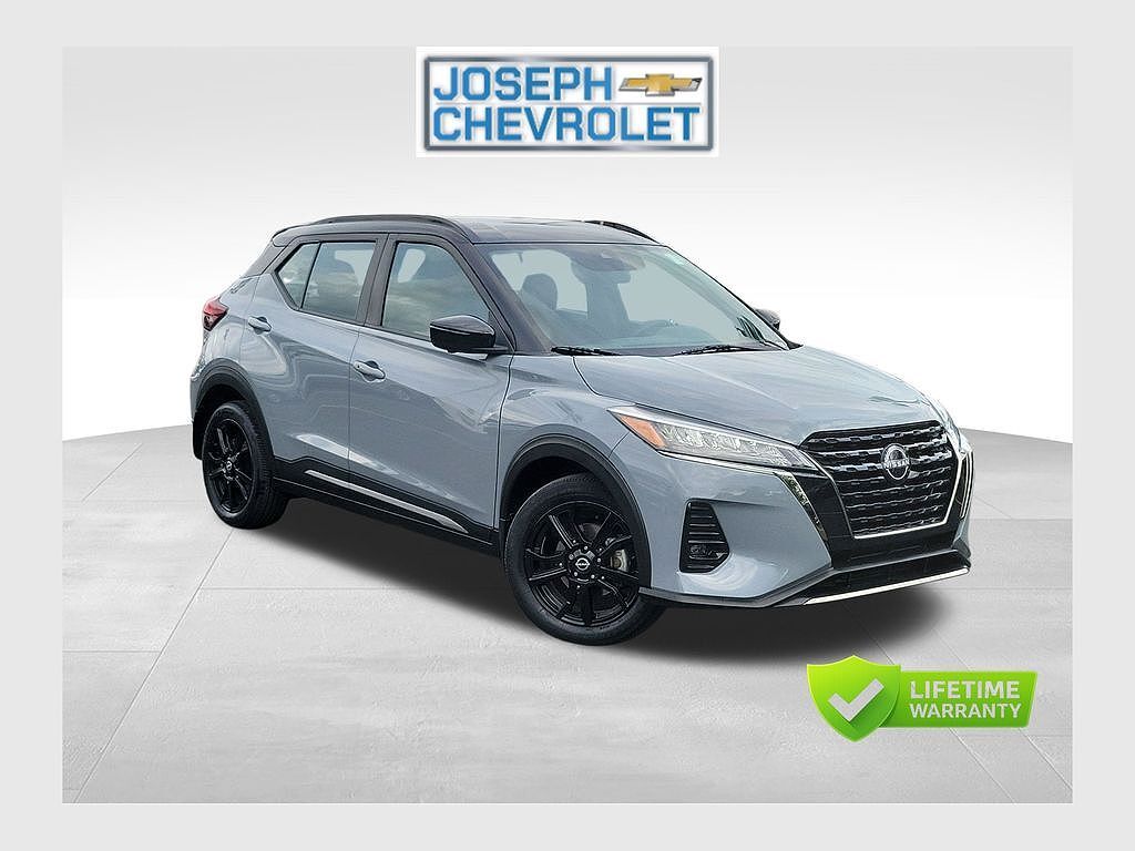 2023 NISSAN Kicks