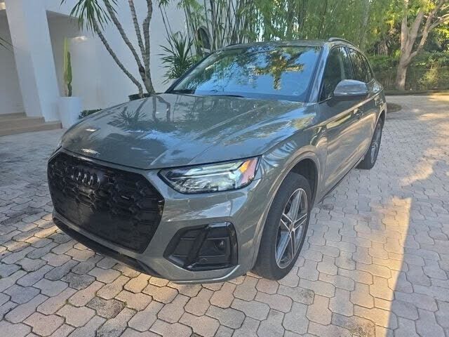 2023 AUDI Q5 e