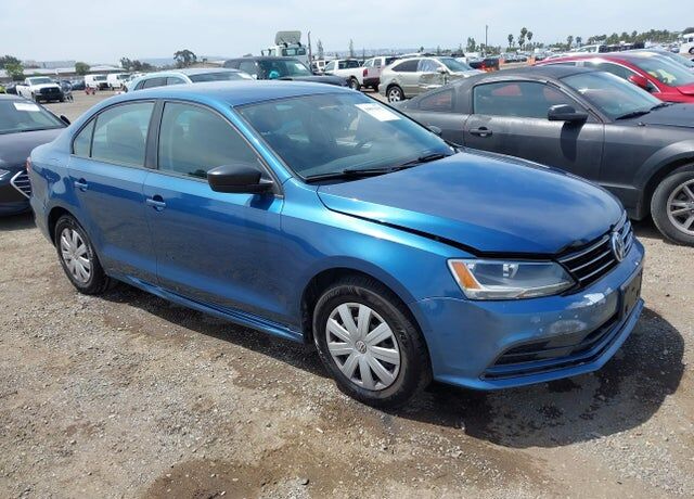 2016 VOLKSWAGEN Jetta