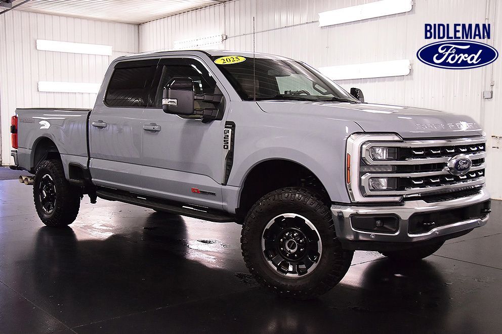 2025 FORD F-250