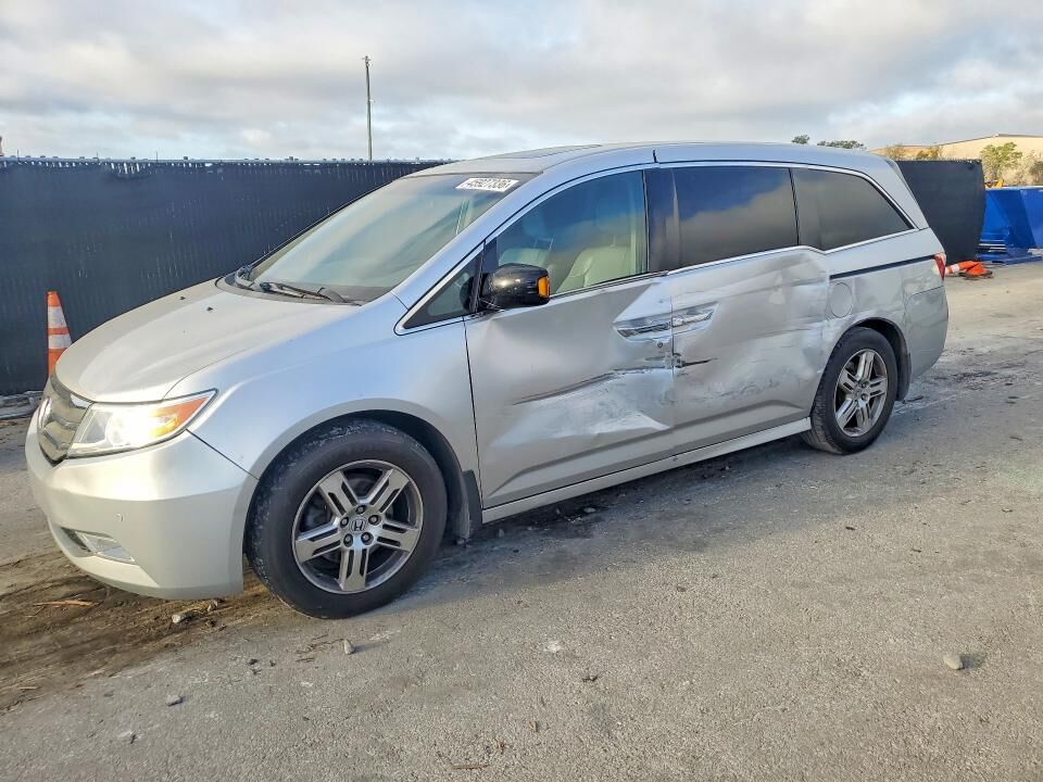 2012 HONDA Odyssey
