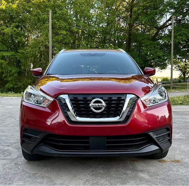 2020 NISSAN Kicks