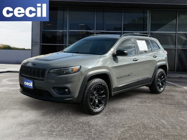 2022 JEEP Cherokee