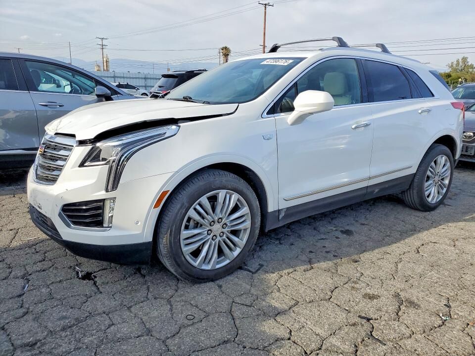 2018 CADILLAC XT5
