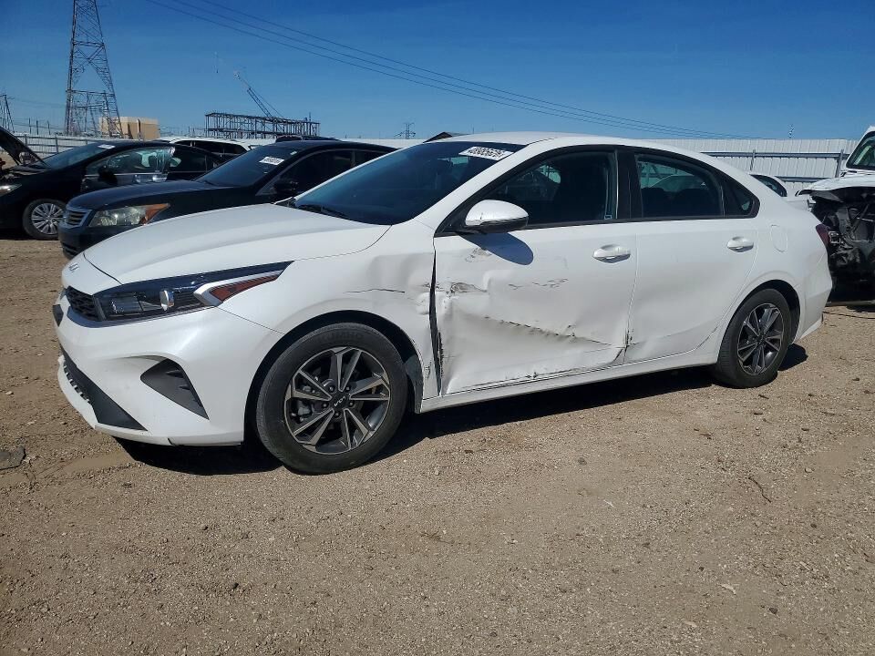 2023 KIA Forte