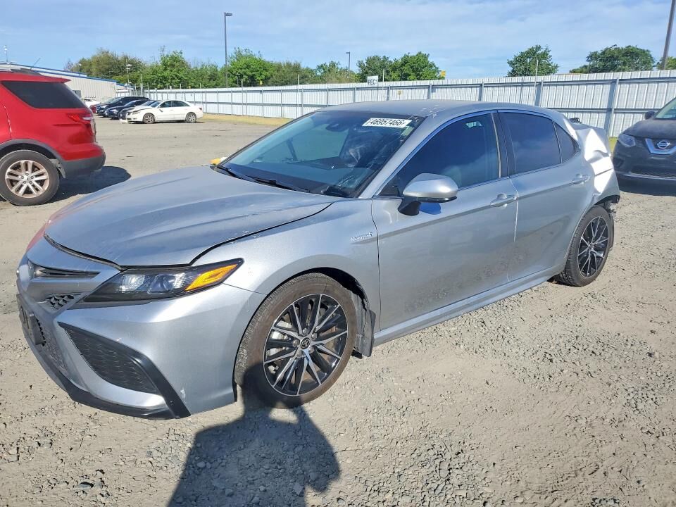 2021 TOYOTA Camry