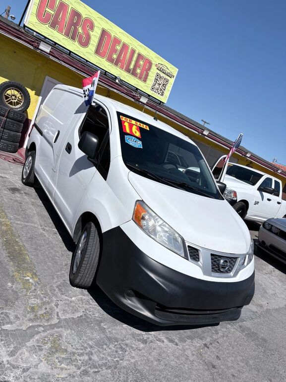 2016 NISSAN NV200