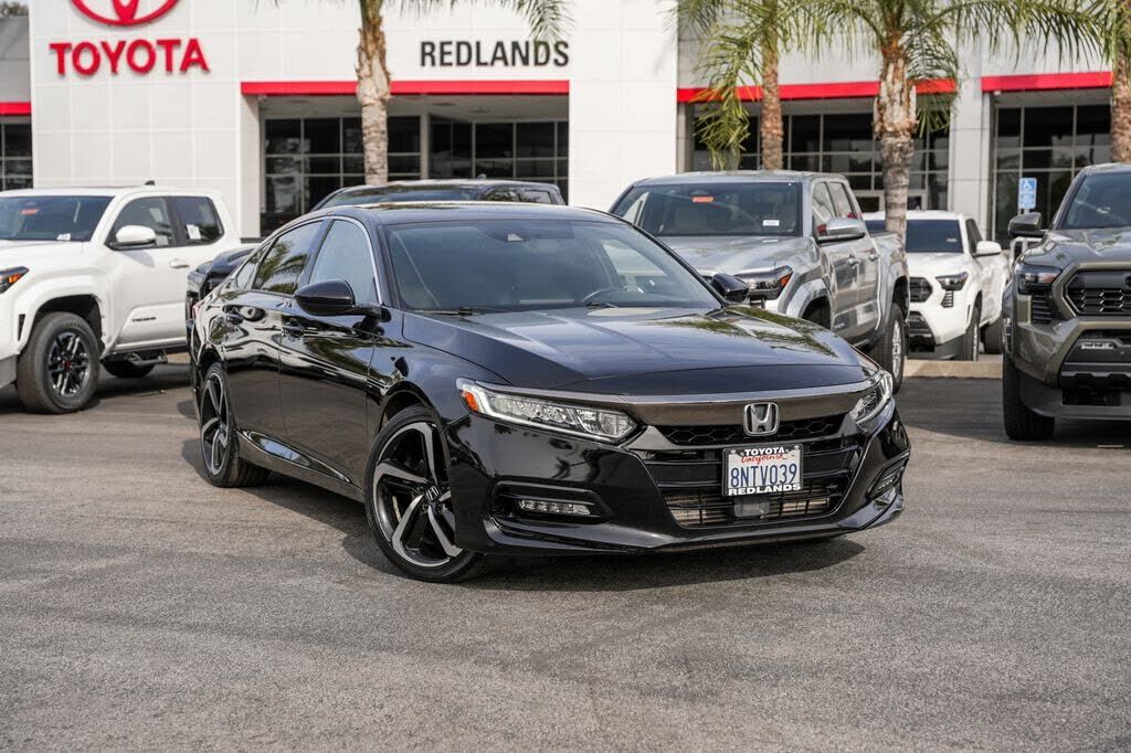 2020 HONDA Accord