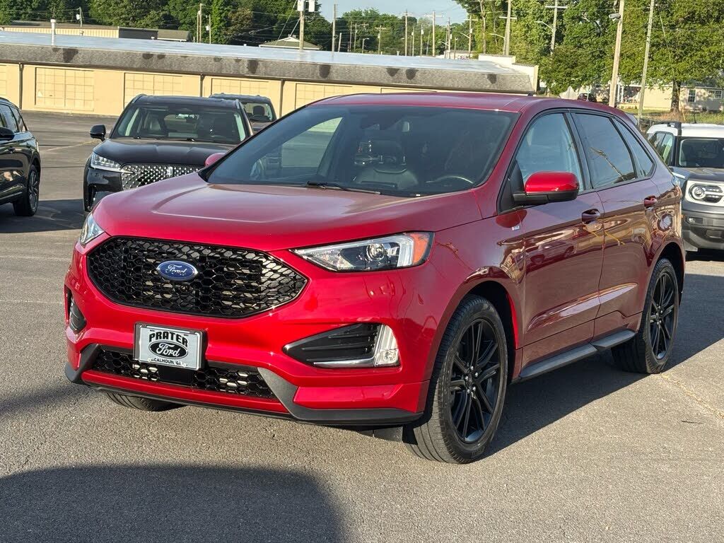 2023 FORD Edge