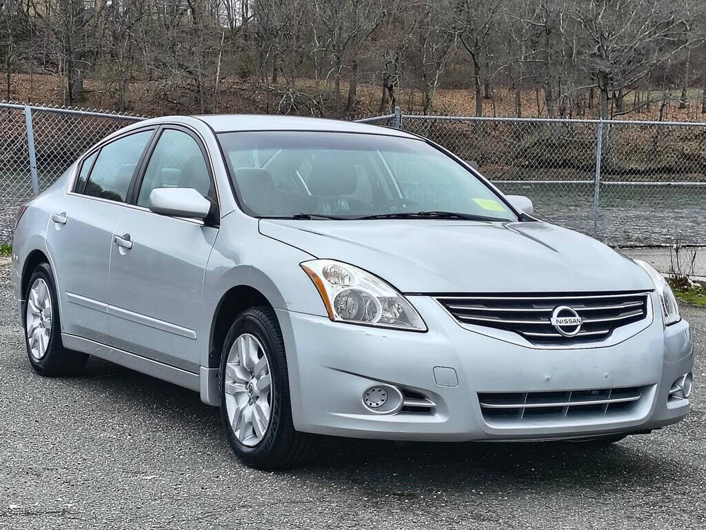 2012 NISSAN Altima
