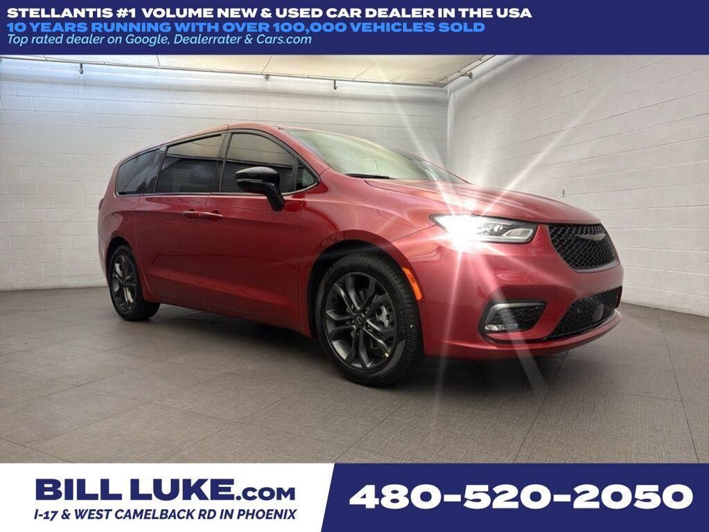 2026 CHRYSLER Pacifica