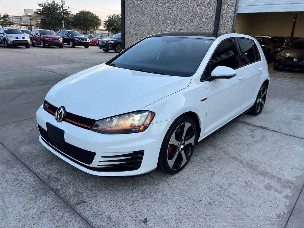 2017 VOLKSWAGEN Golf GTI