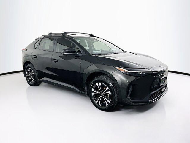 2025 TOYOTA bZ4X