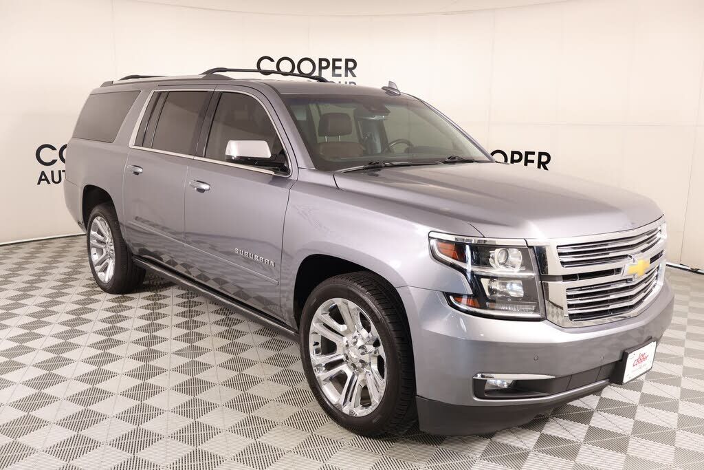 2019 CHEVROLET Suburban