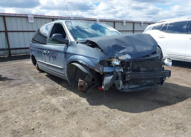 2001 CHRYSLER Town and Country