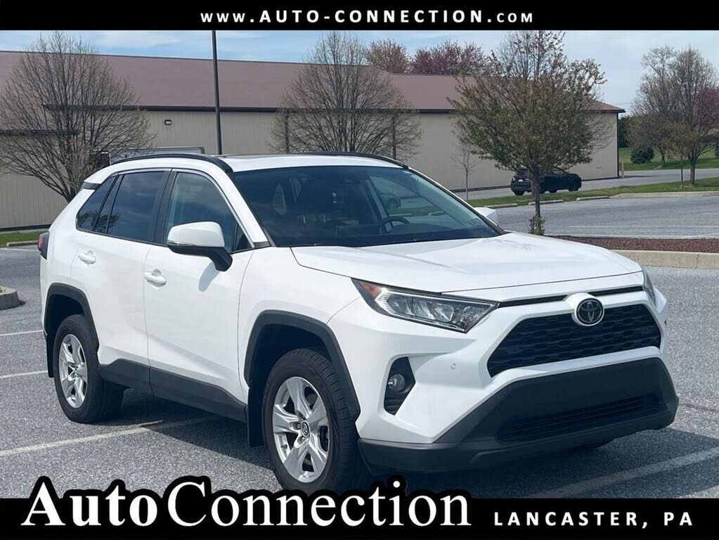 2019 TOYOTA RAV4