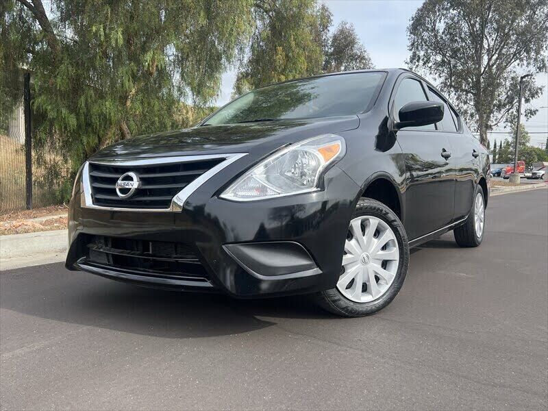 2019 NISSAN Versa