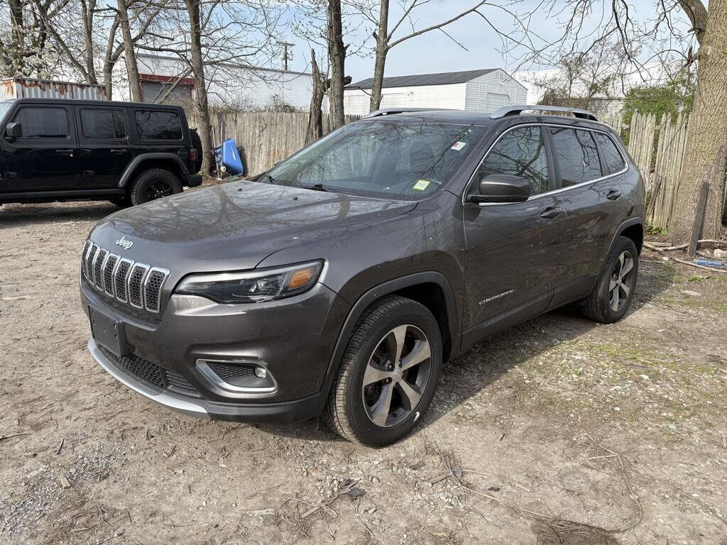 2019 JEEP Cherokee