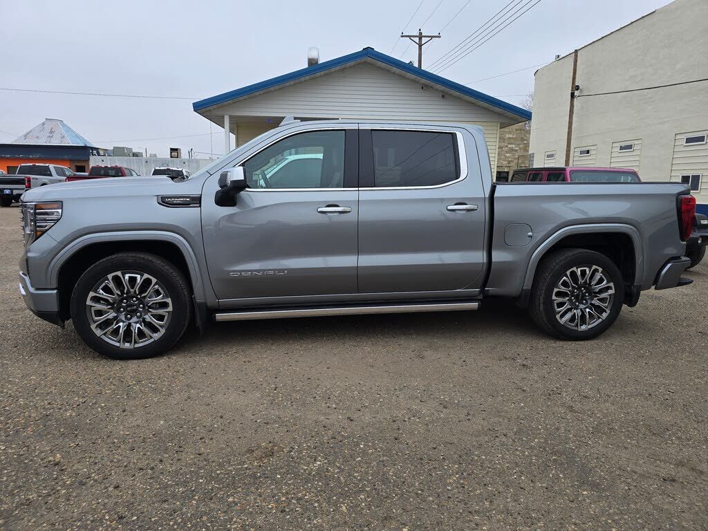 2024 GMC Sierra