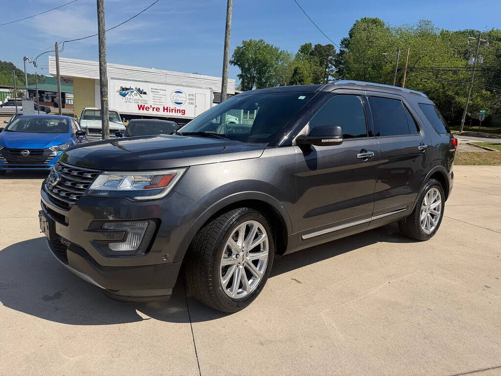 2017 FORD Explorer