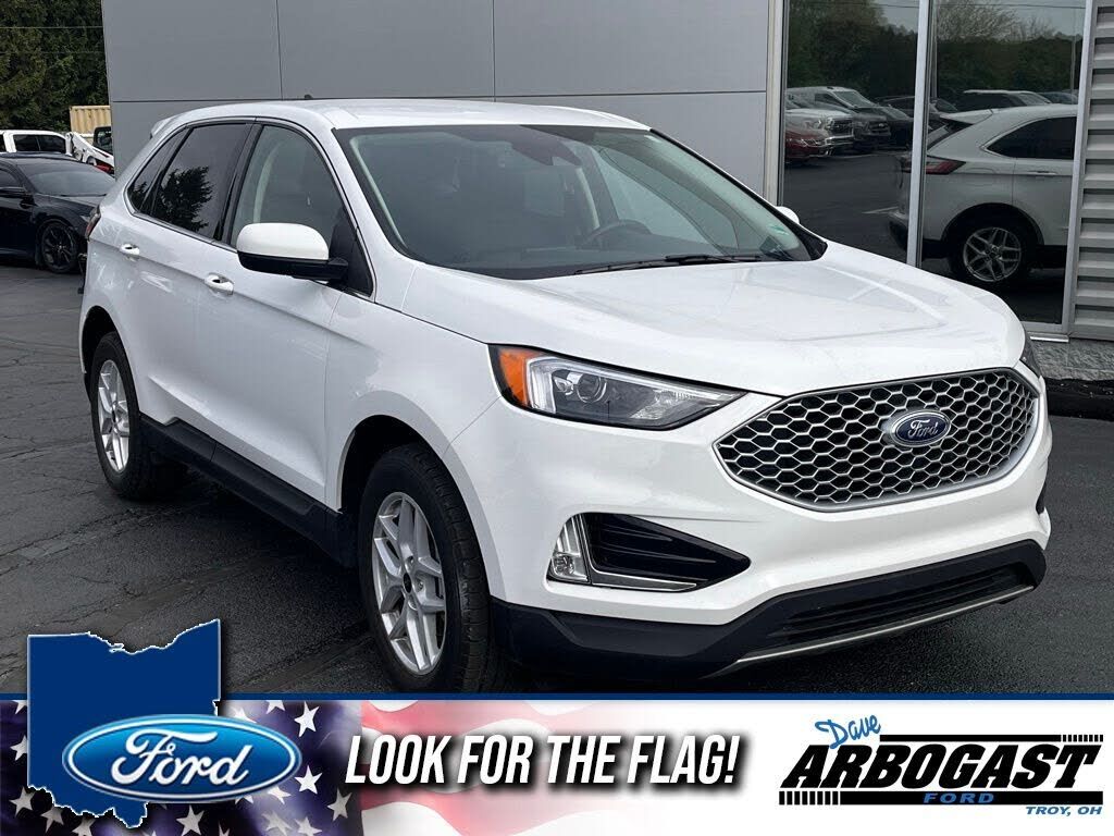2023 FORD Edge
