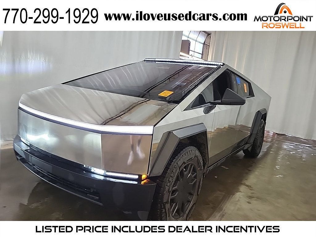 2024 TESLA Cybertruck