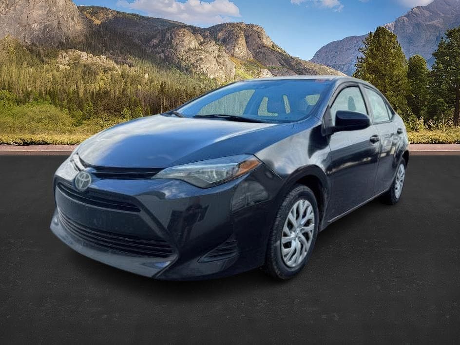 2018 TOYOTA Corolla