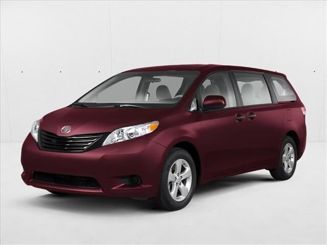 2013 TOYOTA Sienna
