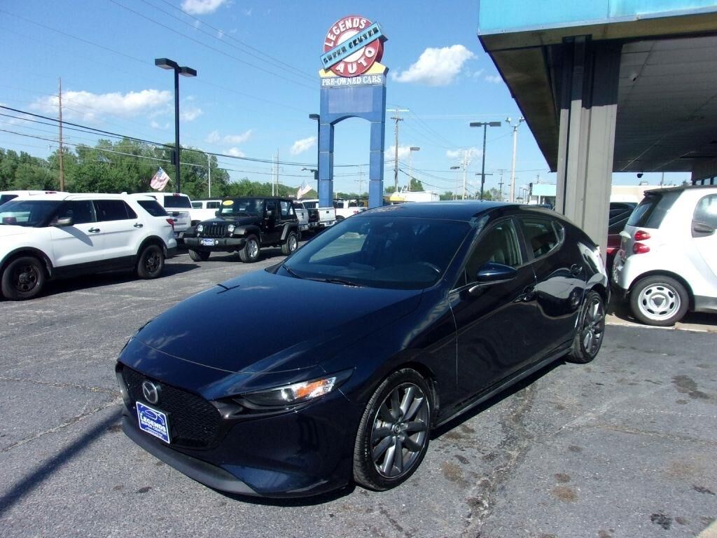 2021 MAZDA Mazda3