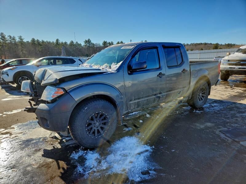 2016 NISSAN Frontier