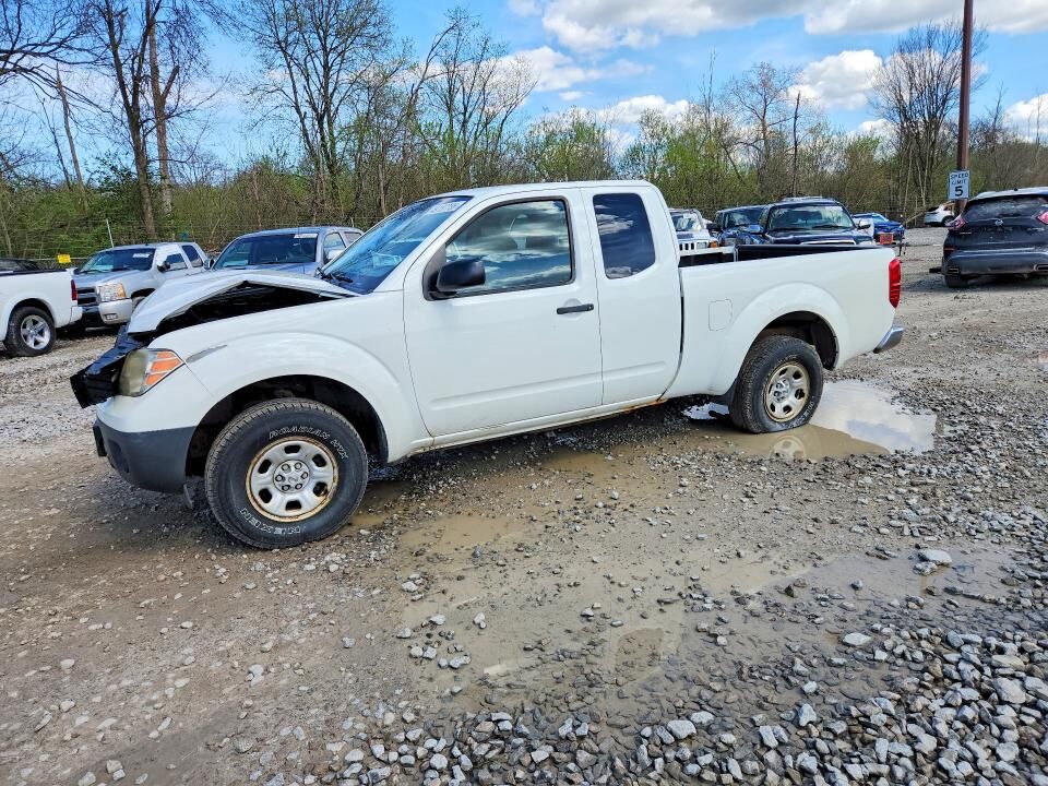 2015 NISSAN Frontier