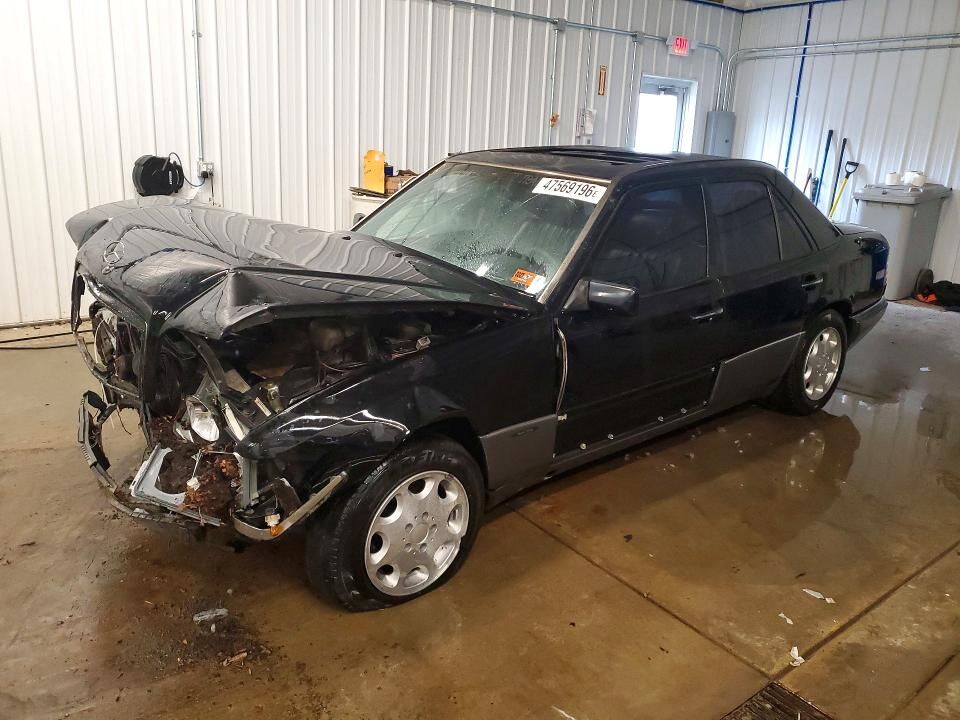 1995 MERCEDES-BENZ E-Class