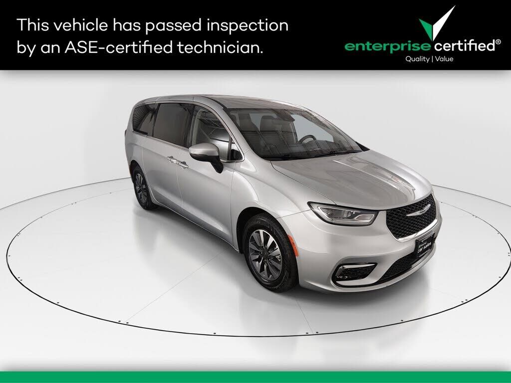 2023 CHRYSLER Pacifica