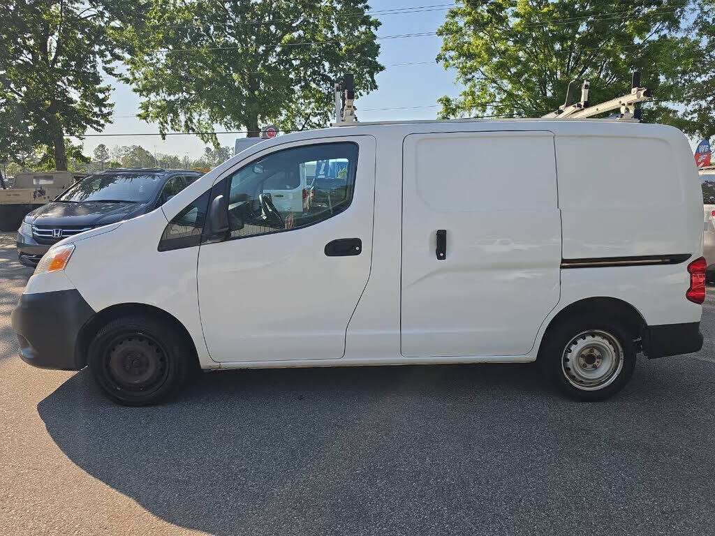 2016 NISSAN NV200