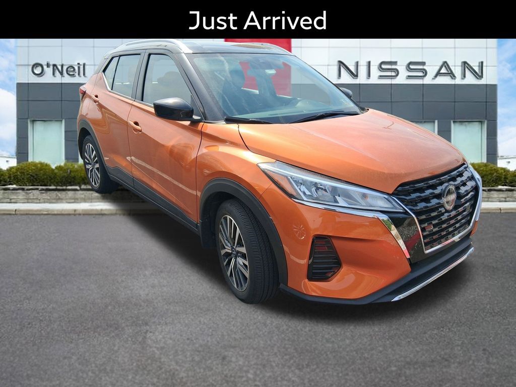 2023 NISSAN Kicks