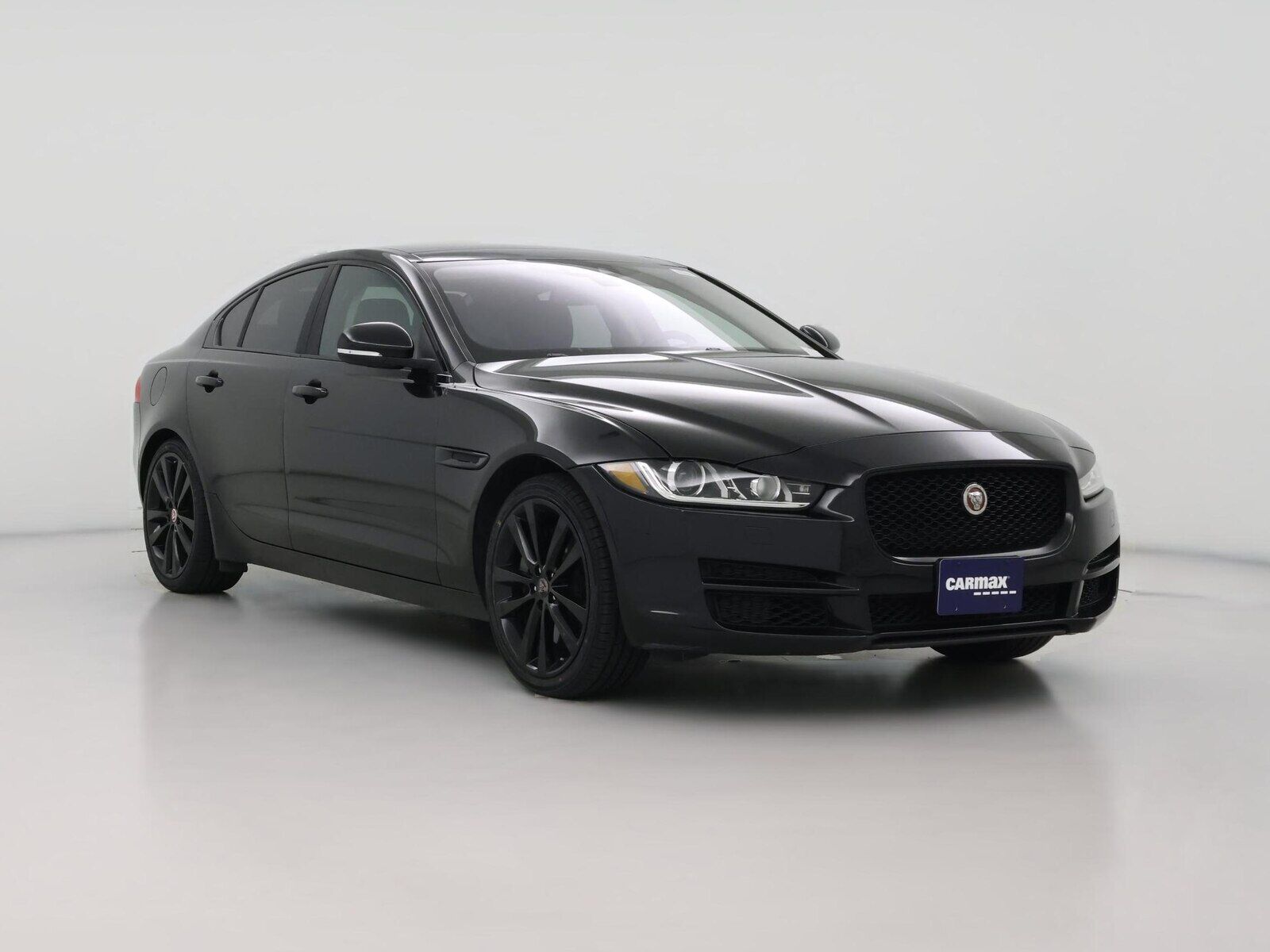 2017 JAGUAR XE