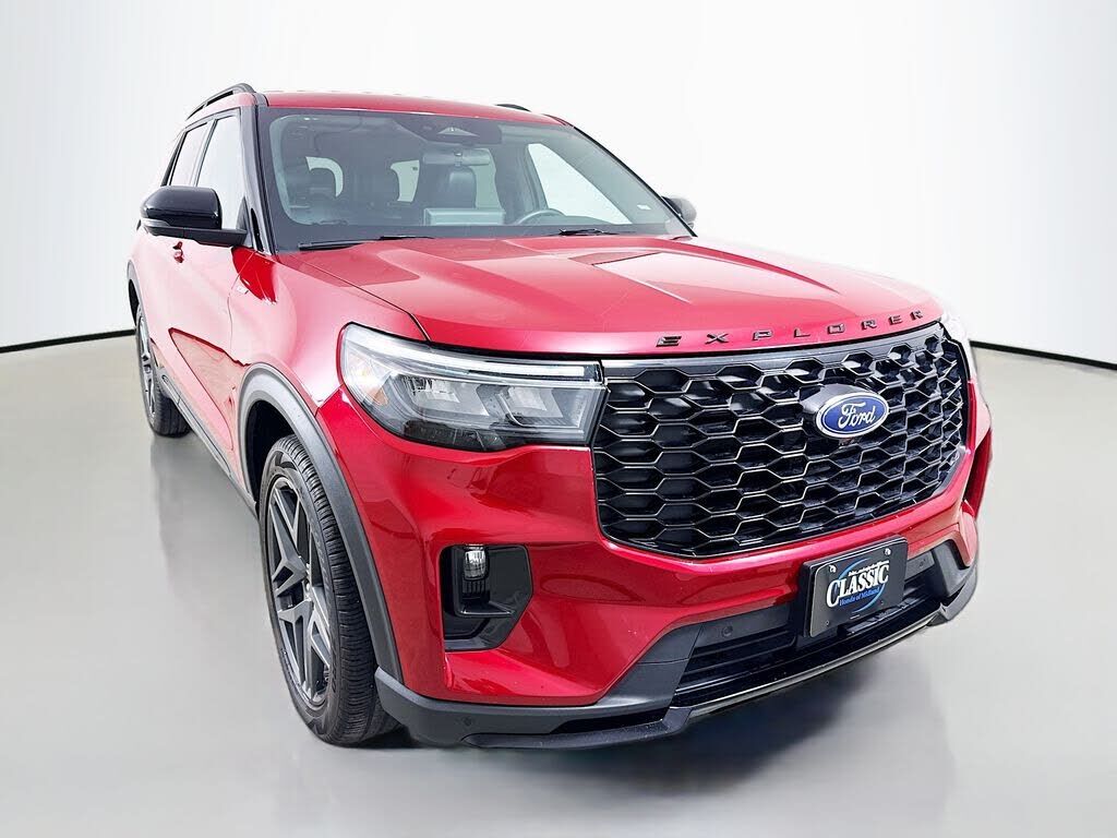 2025 FORD Explorer